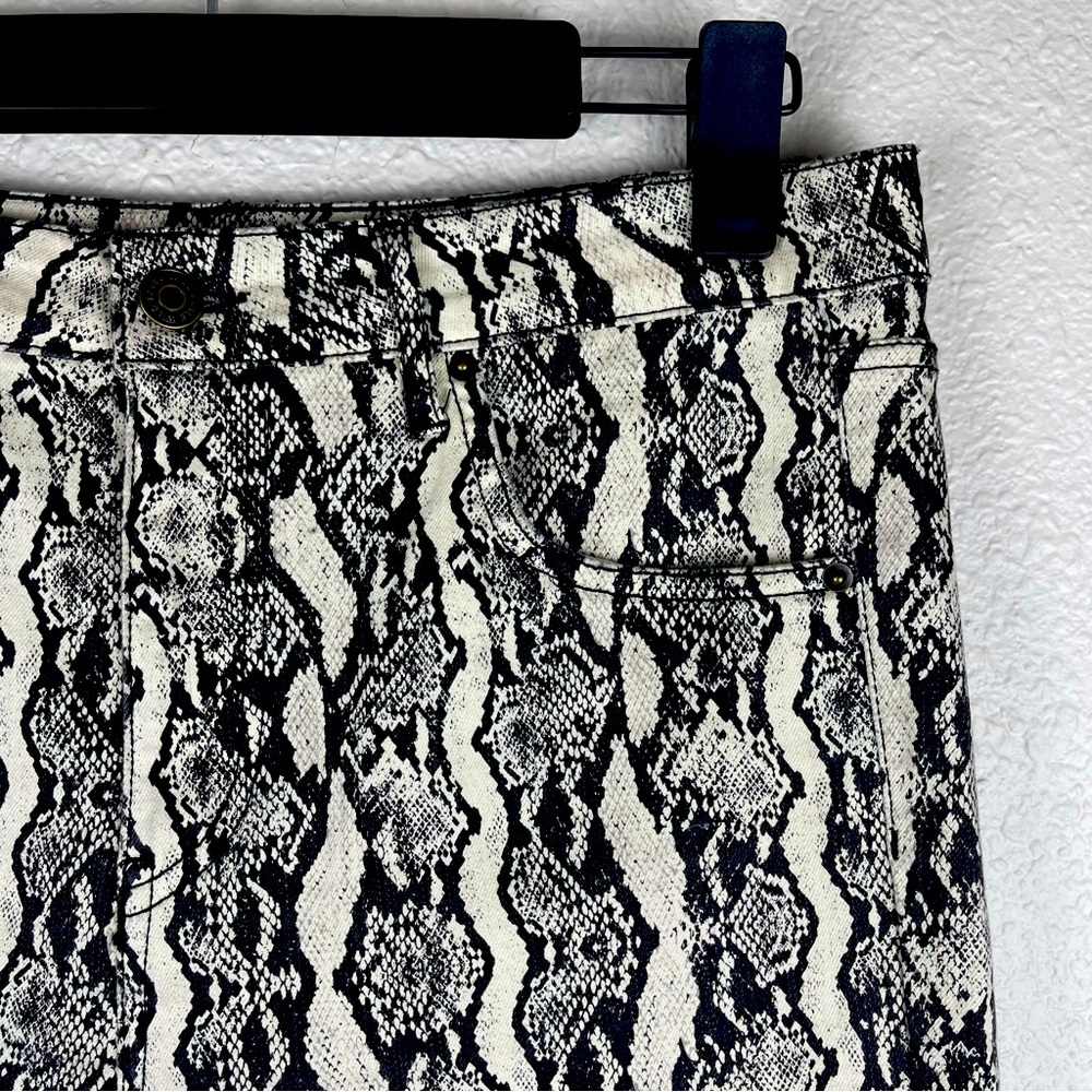 Wild Fable High-Rise Skinny Snake Skin Pants Size 10